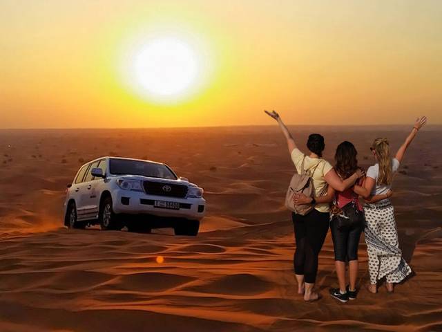 Enjoyed Sun Set at Dubai Desert